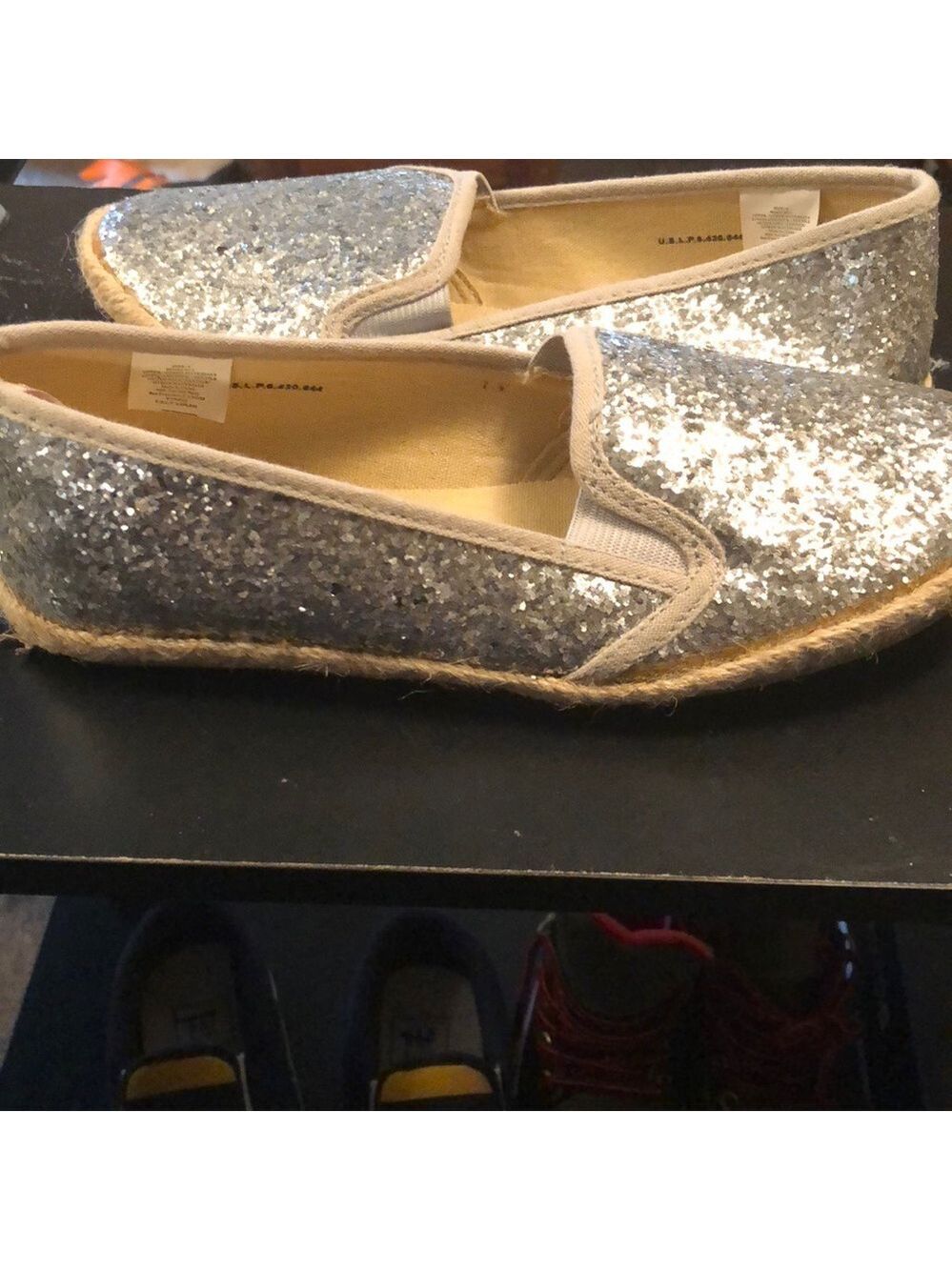 Girls shoes